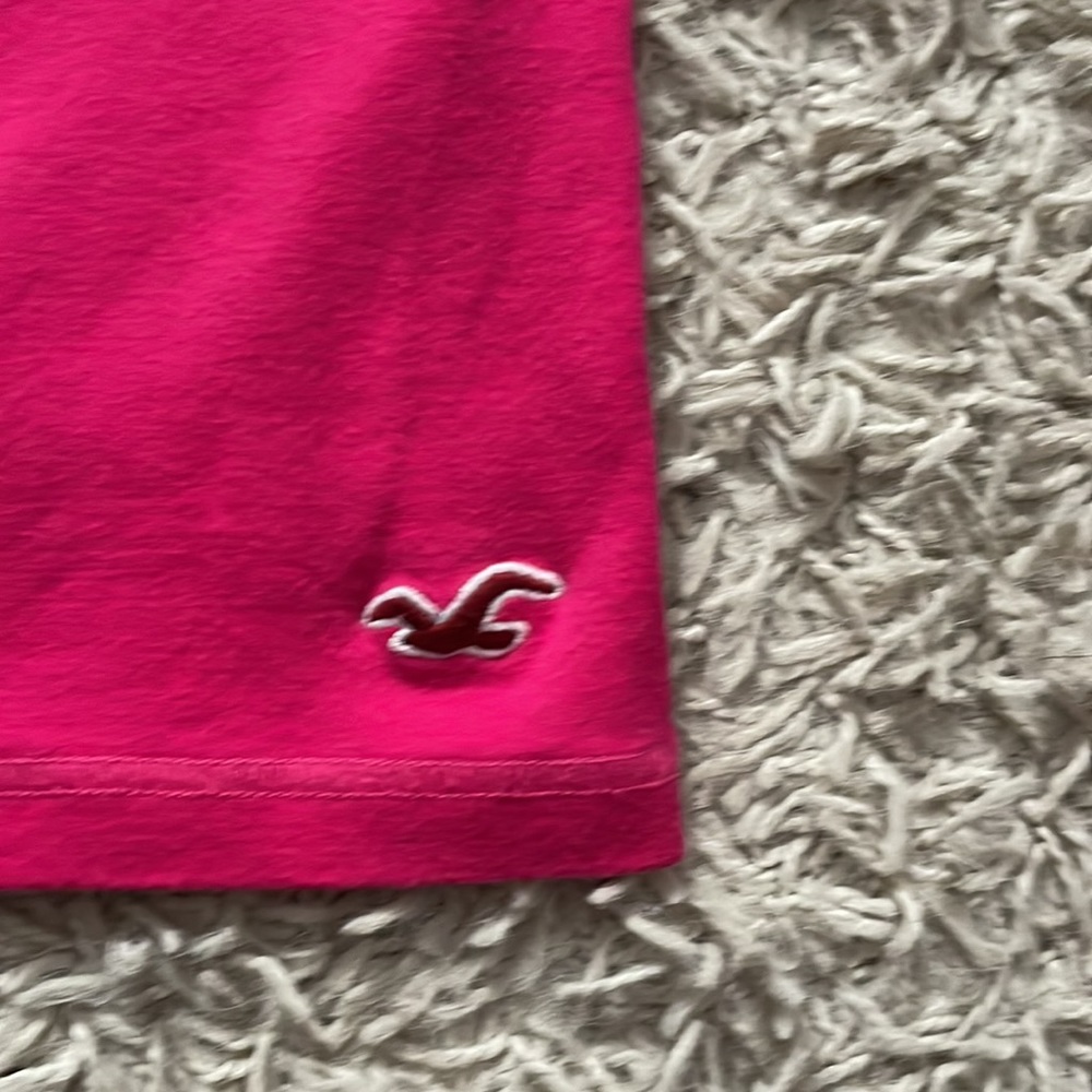 Women’s Hollister Tank Top - Picture 4 of 5